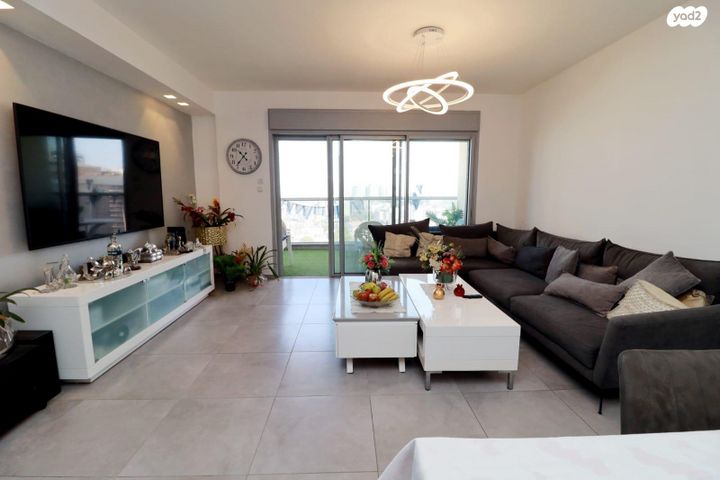 דירה, הפטל, הפרפר, קרית ביאליק