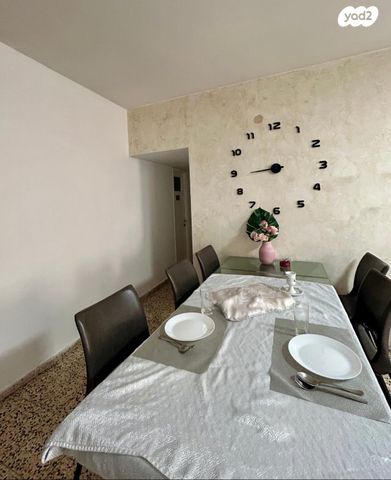 דירה, בורוכוב 11, נווה דוד רמז, רעננה