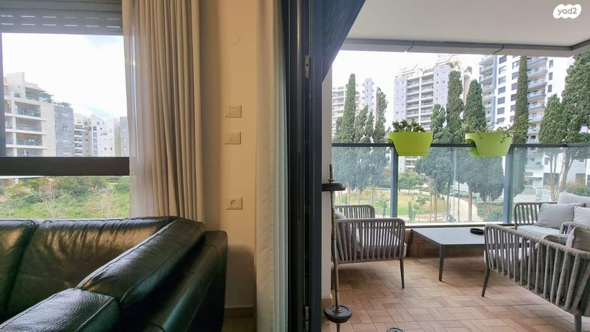 דירה, יונה ואליעזר נלקין 2, כפר סבא הירוקה, כפר סבא