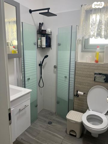 דירה, אפרים שריר, גבעת אוסישקין, נהריה