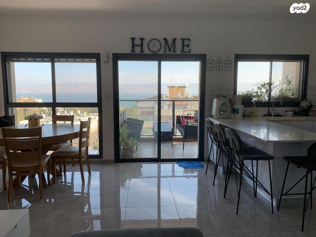 דירה, אחוזת כנרת, טבריה