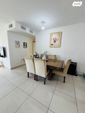 דירה, כרמי הנדיב, אחוזת רוטנר, קרית מלאכי