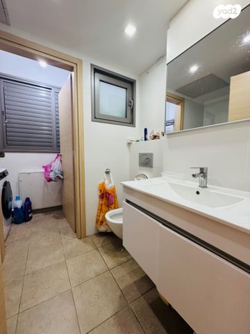 דירה, כרמי הנדיב, אחוזת רוטנר, קרית מלאכי