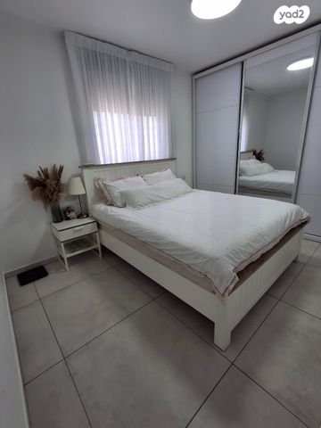 דירה, היסמין 111, הפרחים, קרית גת