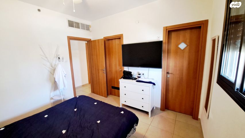 דירה, אסירי ציון 27, נווה גן, פתח תקווה