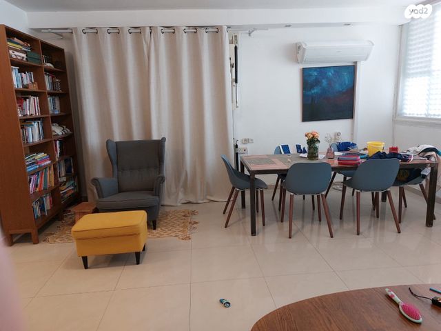 נווה אביבים