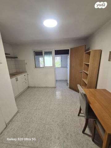 דירה, ערוגות, שכון עובדים, עפולה