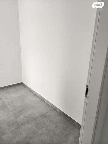 דירה, המלך אמציהו, נווה דוד, חיפה