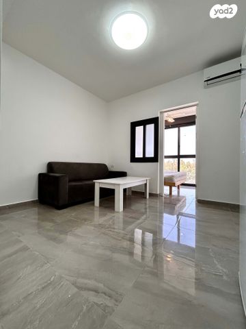 יחידת דיור, הגיבורים 90, נווה פז, חיפה