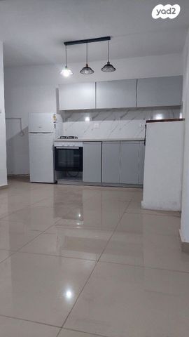 דירה, יבניאלי 25, קרית אתא