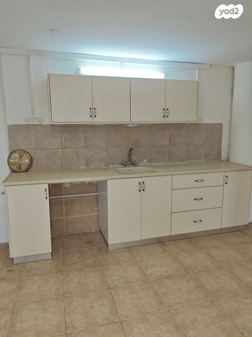 דירה, שדרות אבא חושי 401, עספיא, עספיא