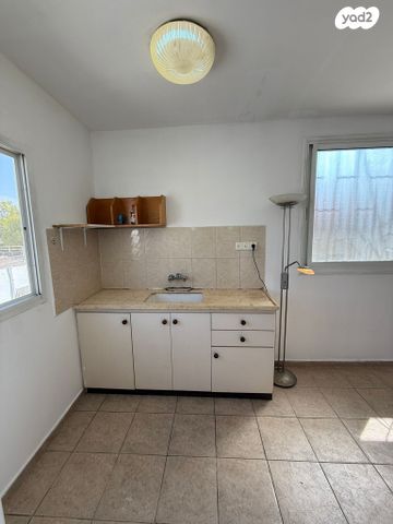 דירה, נחום דוברין 6, שער פלמר, תחנת רכבת השמונה, חיפה