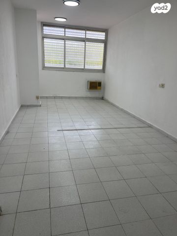 משרדים, נהריה