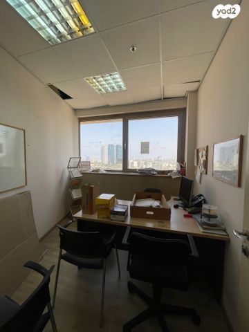 משרדים, דרך אבא הלל, בורסה, רמת גן