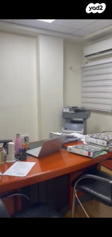 משרדים, הבנקים 11, שער פלמר, תחנת רכבת השמונה, חיפה