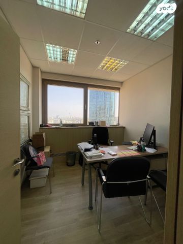 משרדים, דרך אבא הלל, בורסה, רמת גן