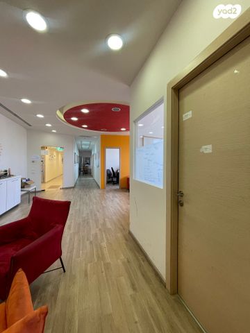 משרדים, דרך אבא הלל, בורסה, רמת גן