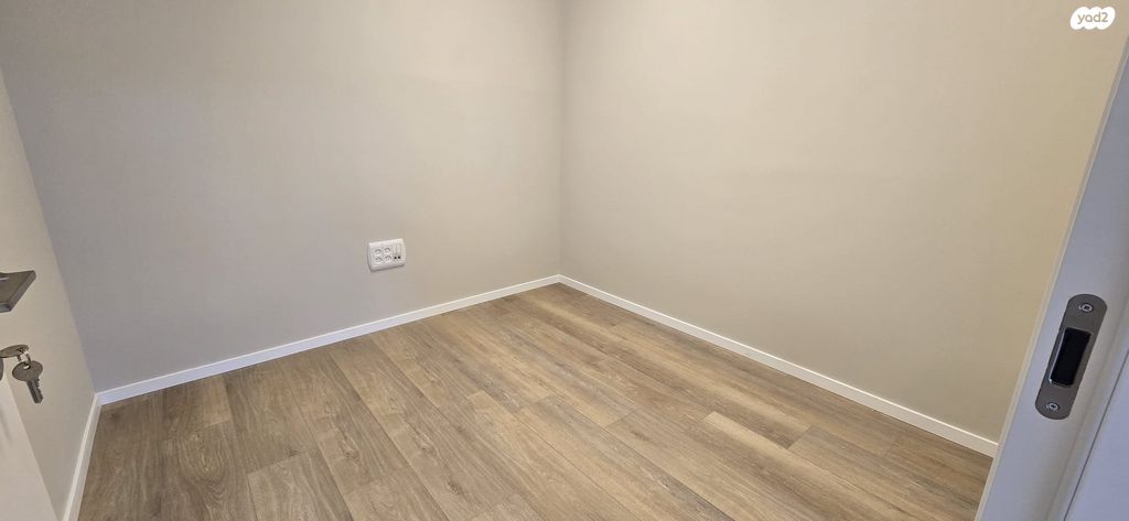 משרדים, אזור תעשיה כרמיאל, כרמיאל