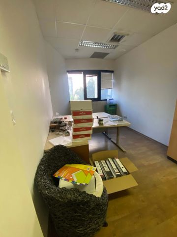 משרדים, יגיע כפיים 21, פארקטק פתח תקווה / אזור תעשייה קרית אריה, פתח תקווה