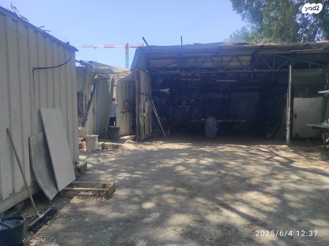 מבני תעשיה, אריה שנקר, פארקטק פתח תקווה / אזור תעשייה קרית אריה, פתח תקווה