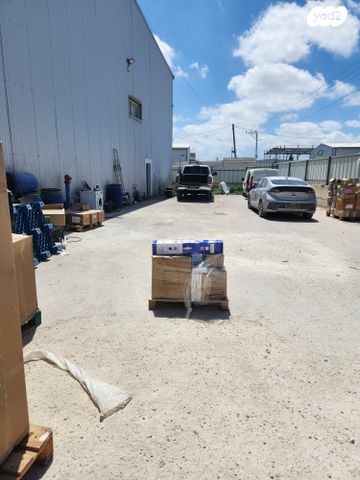 מחסנים, חמזה, כפר קאסם