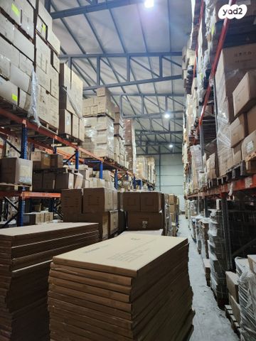 מחסנים, חמזה, כפר קאסם