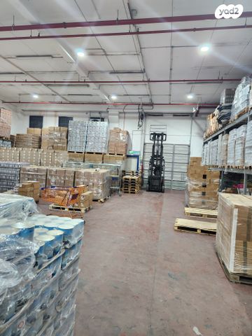 מחסנים, חמזה, כפר קאסם