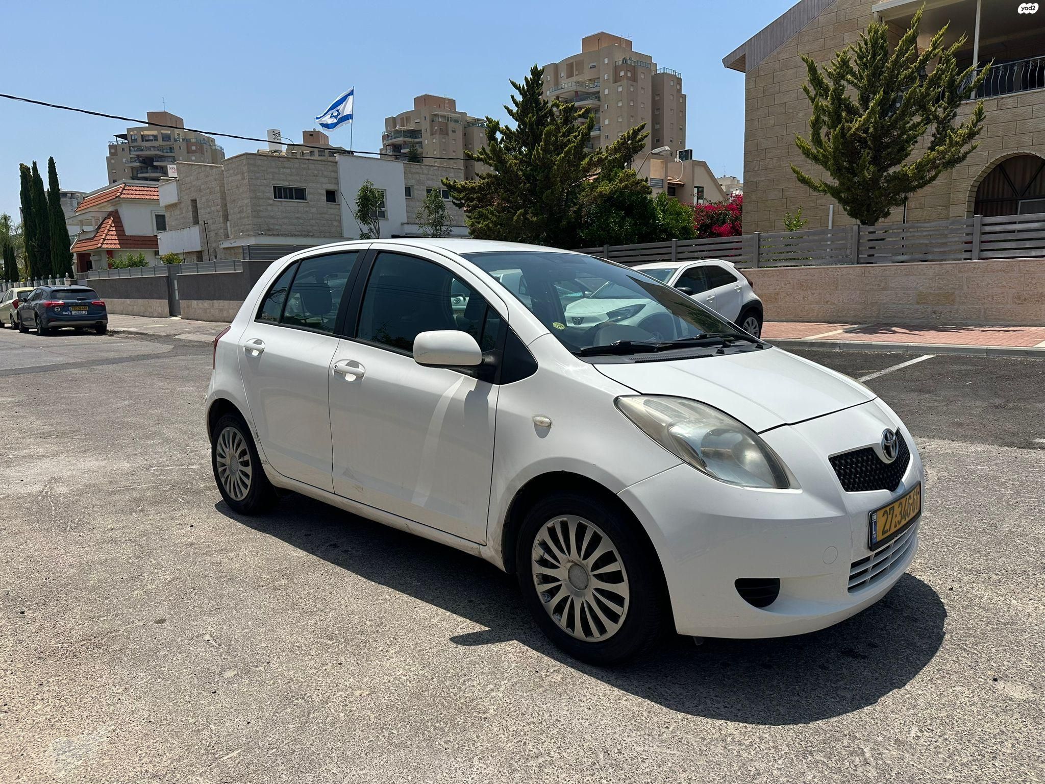 מודעת רכב טויוטה יאריס