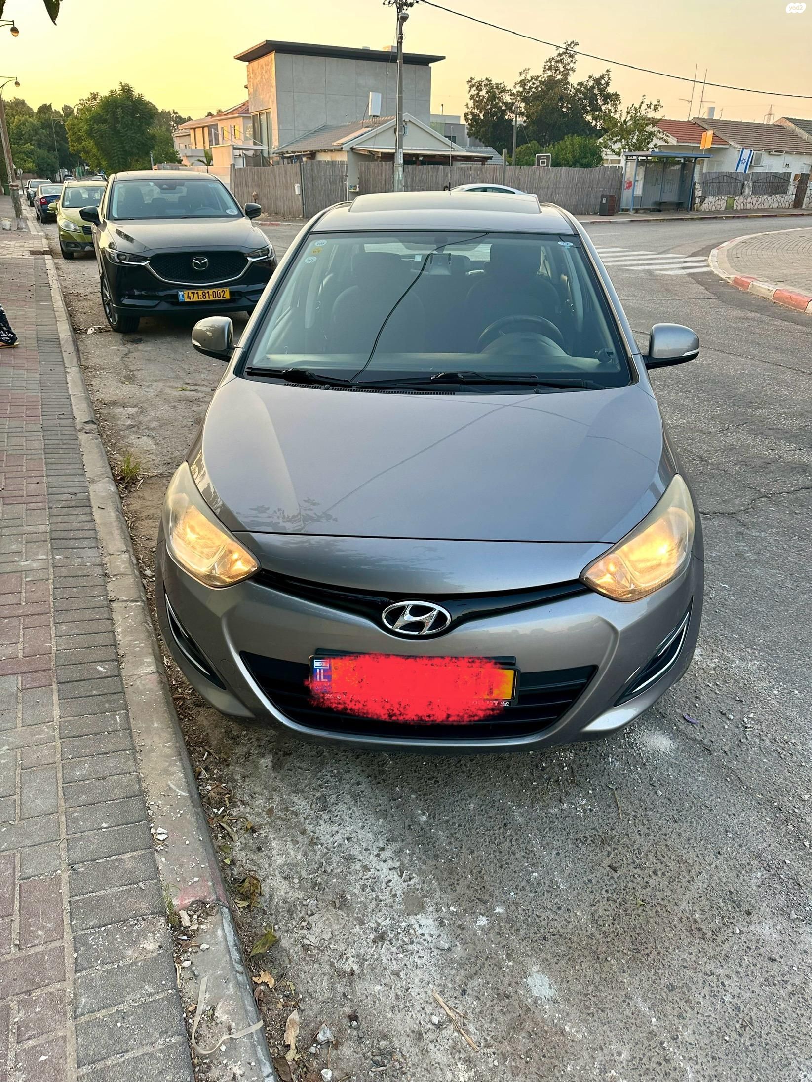 מודעת רכב יונדאי i20