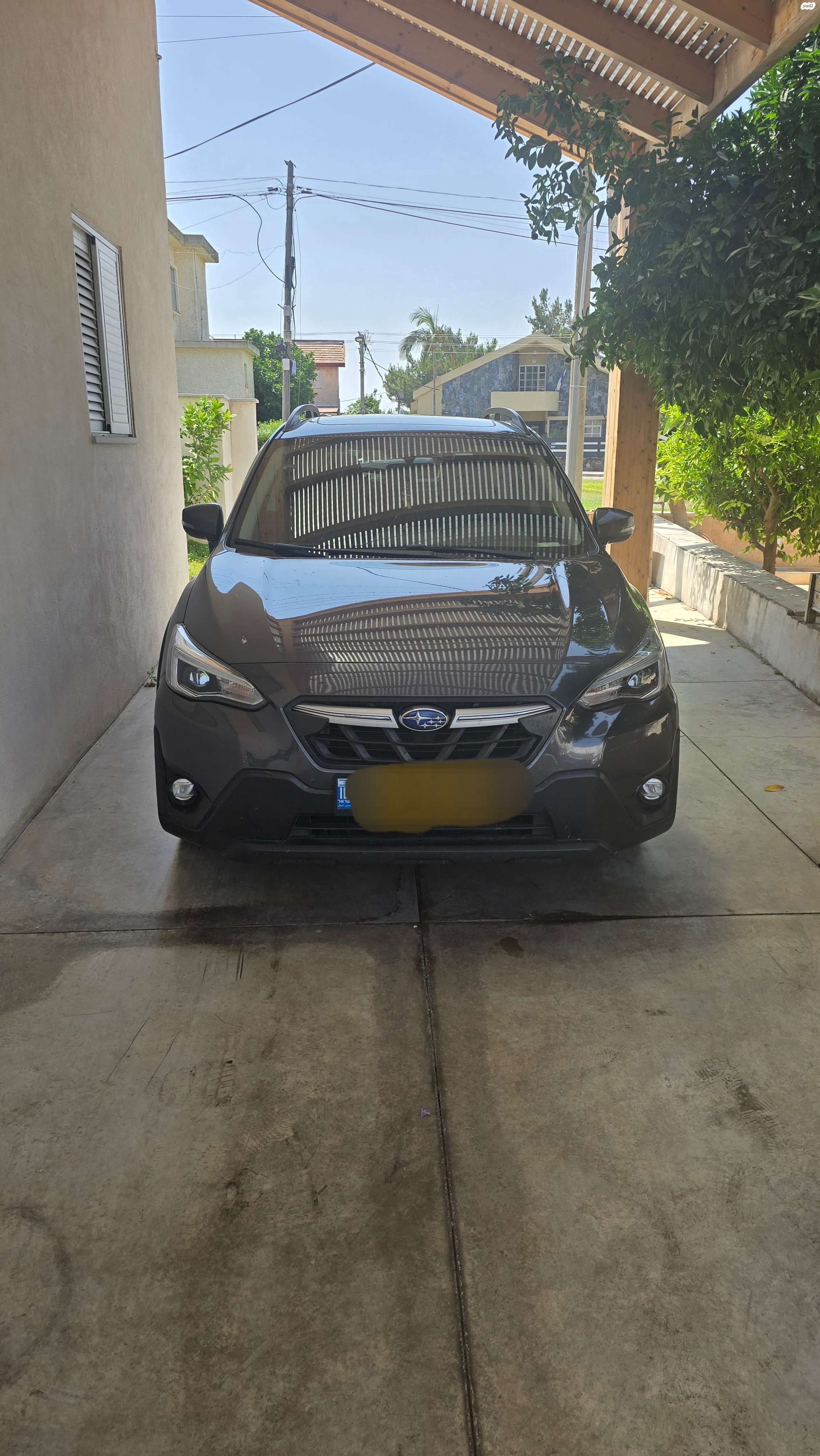 מודעת רכב סובארו XV