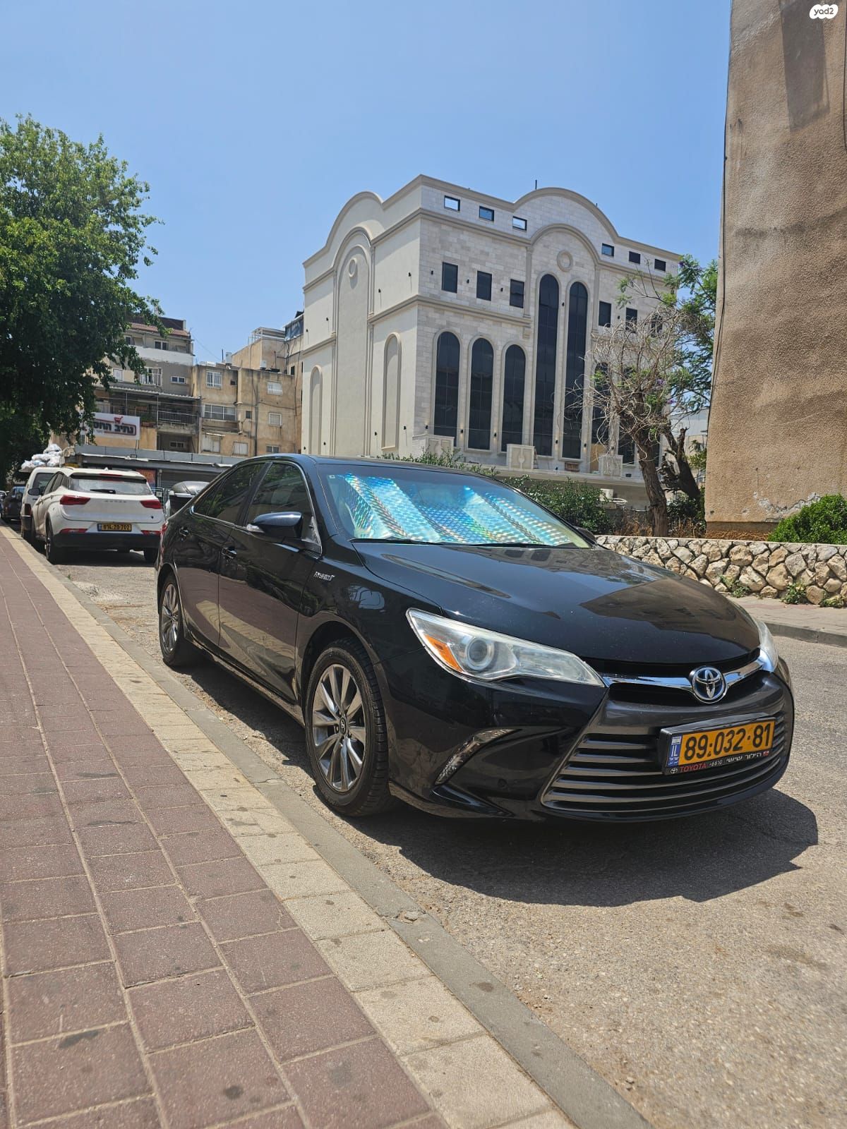 מודעת רכב טויוטה קאמרי
