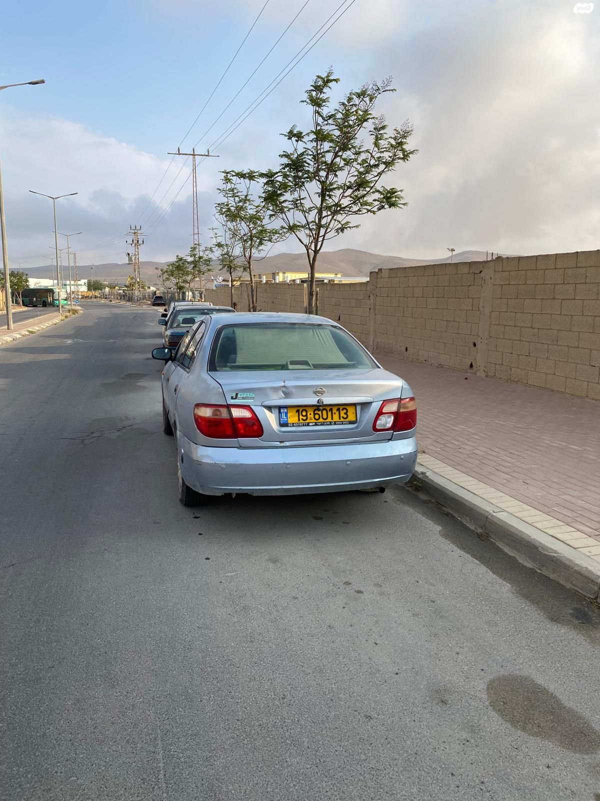 מודעת רכב ניסאן אלמרה