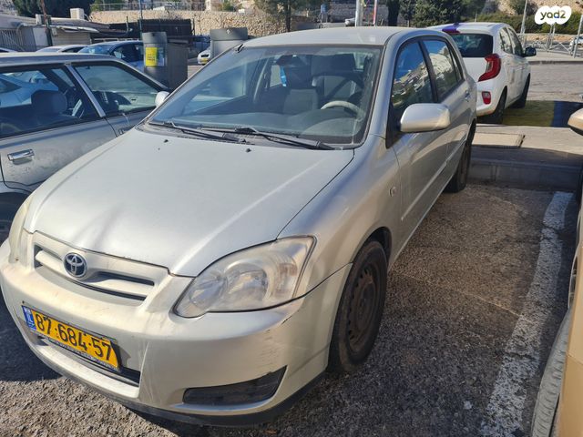 טויוטה קורולה