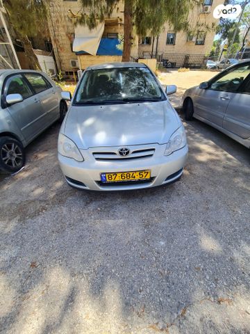 טויוטה קורולה