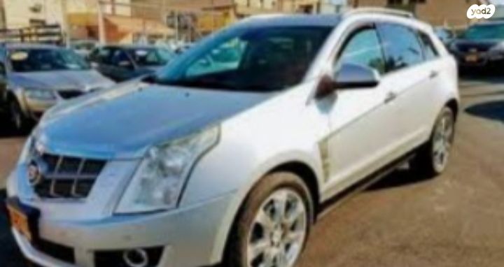 מודעת רכב קאדילק SRX