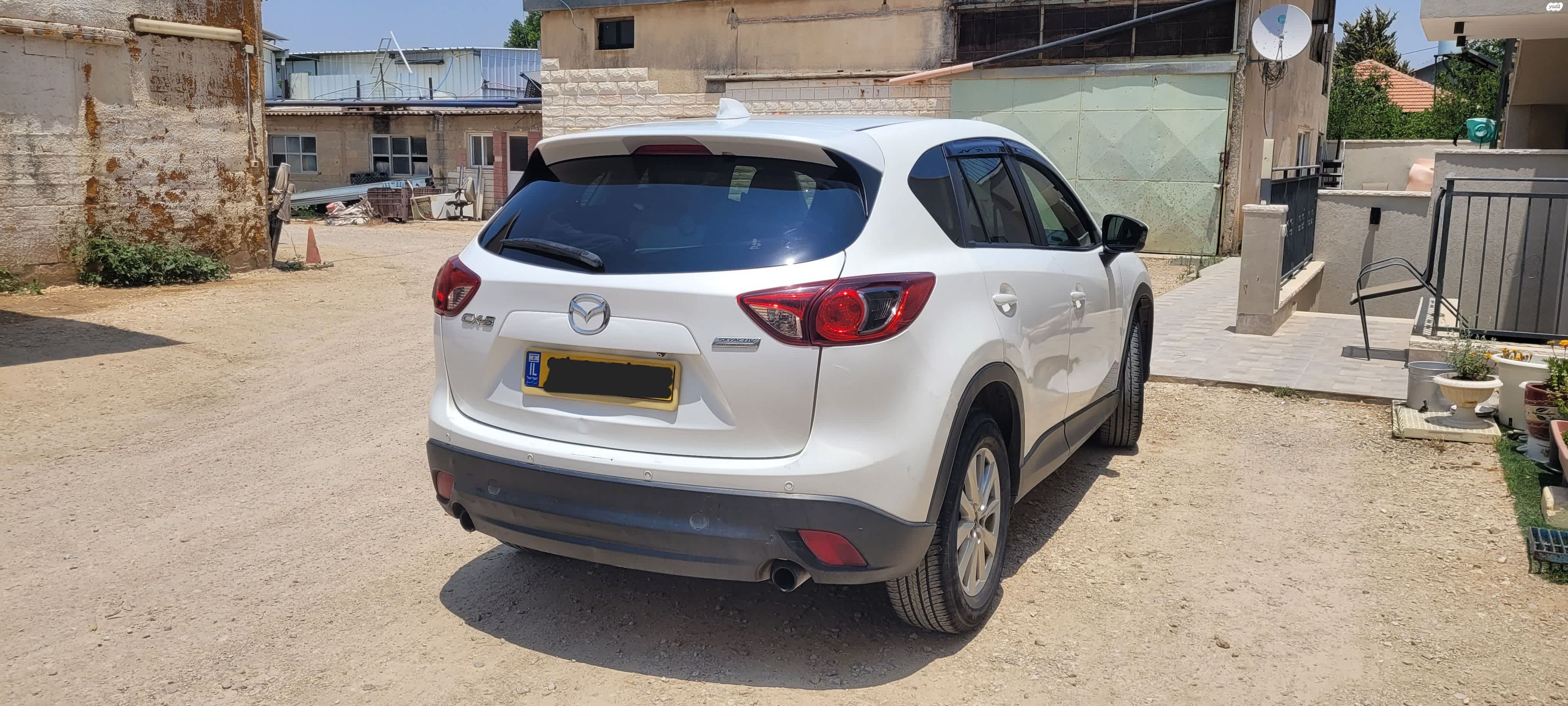 מודעת רכב מאזדה CX-5