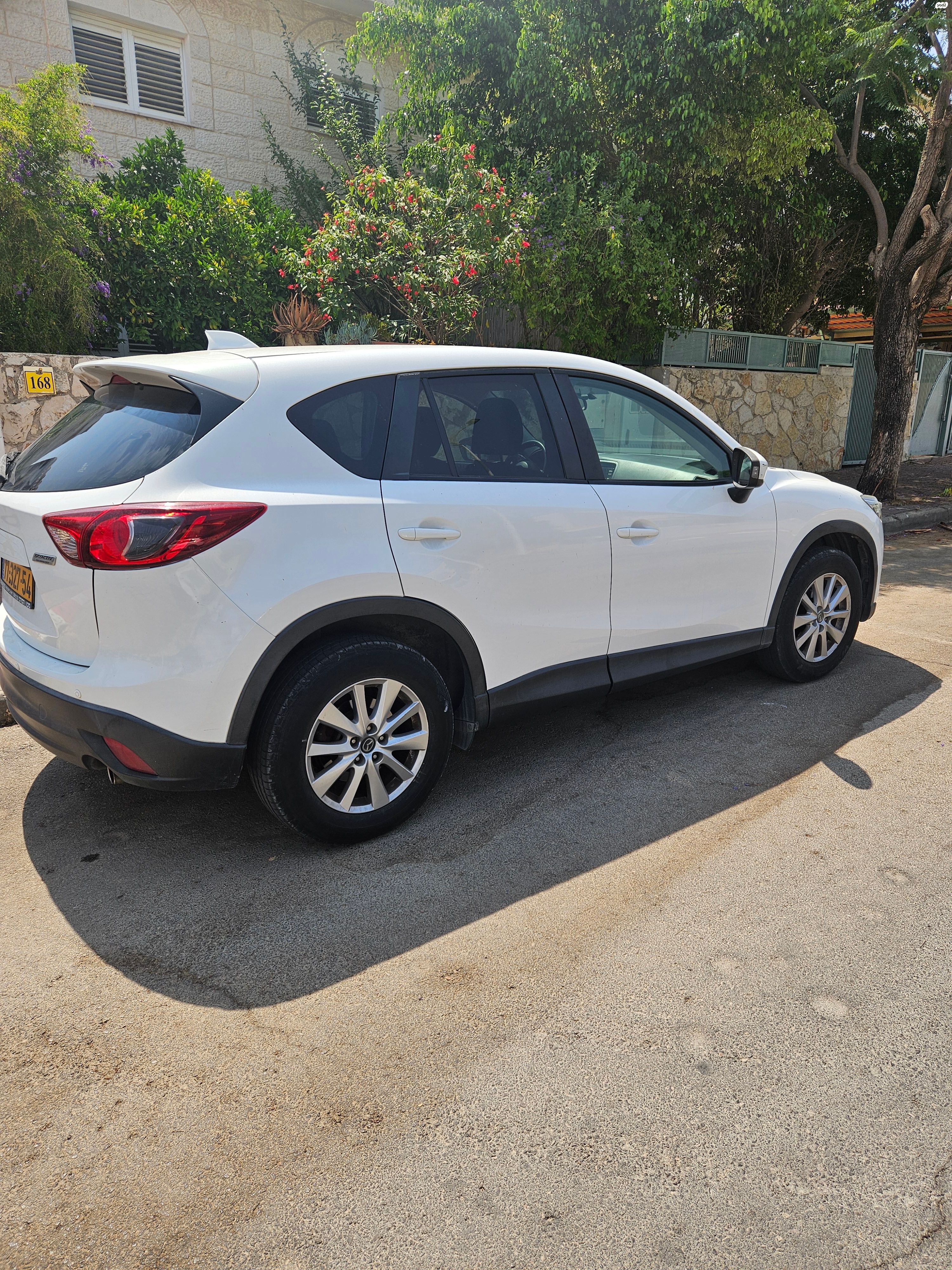 מודעת רכב מאזדה CX-5
