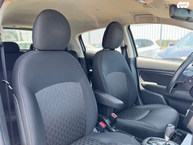 מיצובישי ספייס סטאר