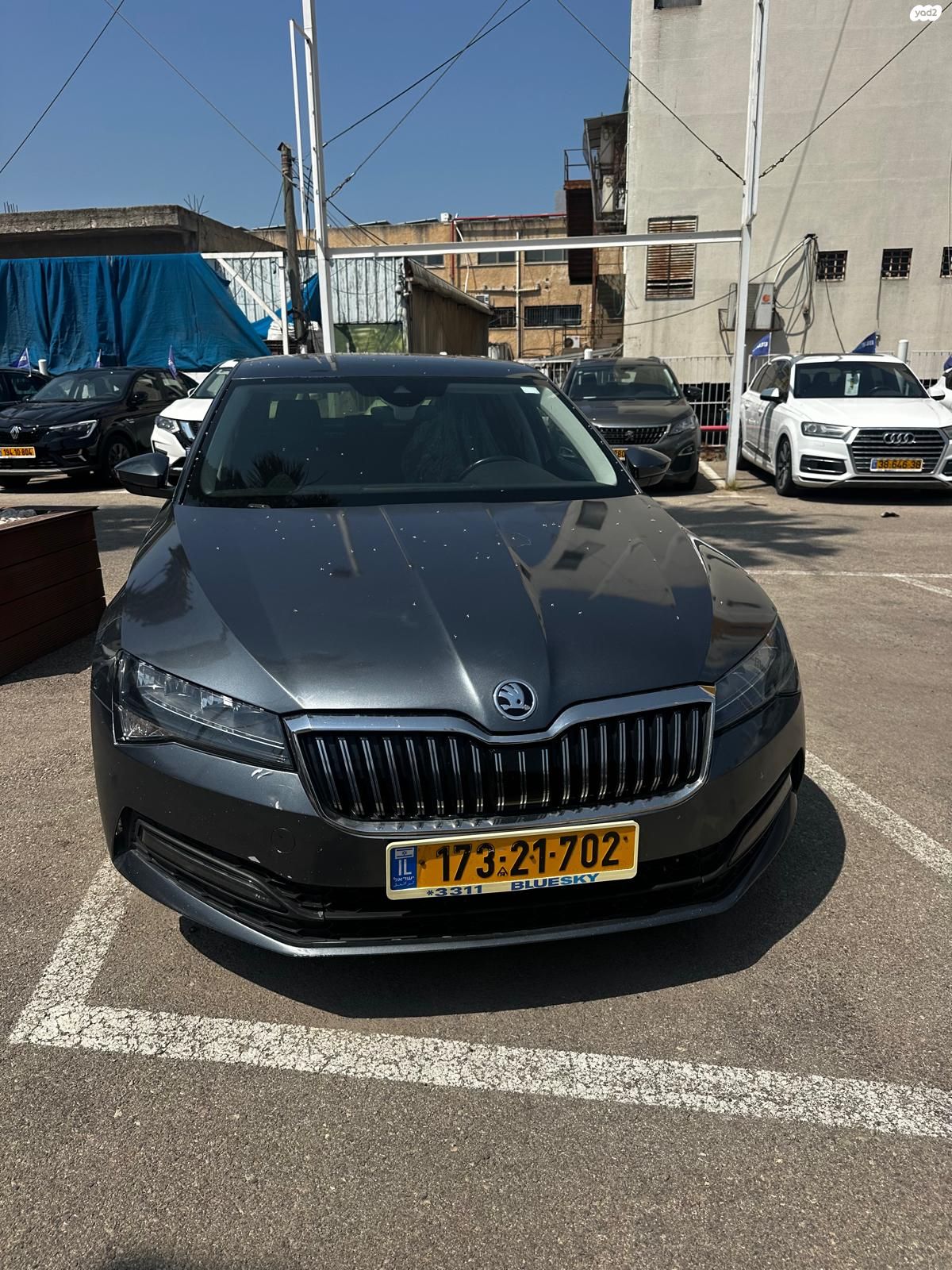 מודעת רכב סקודה סופרב