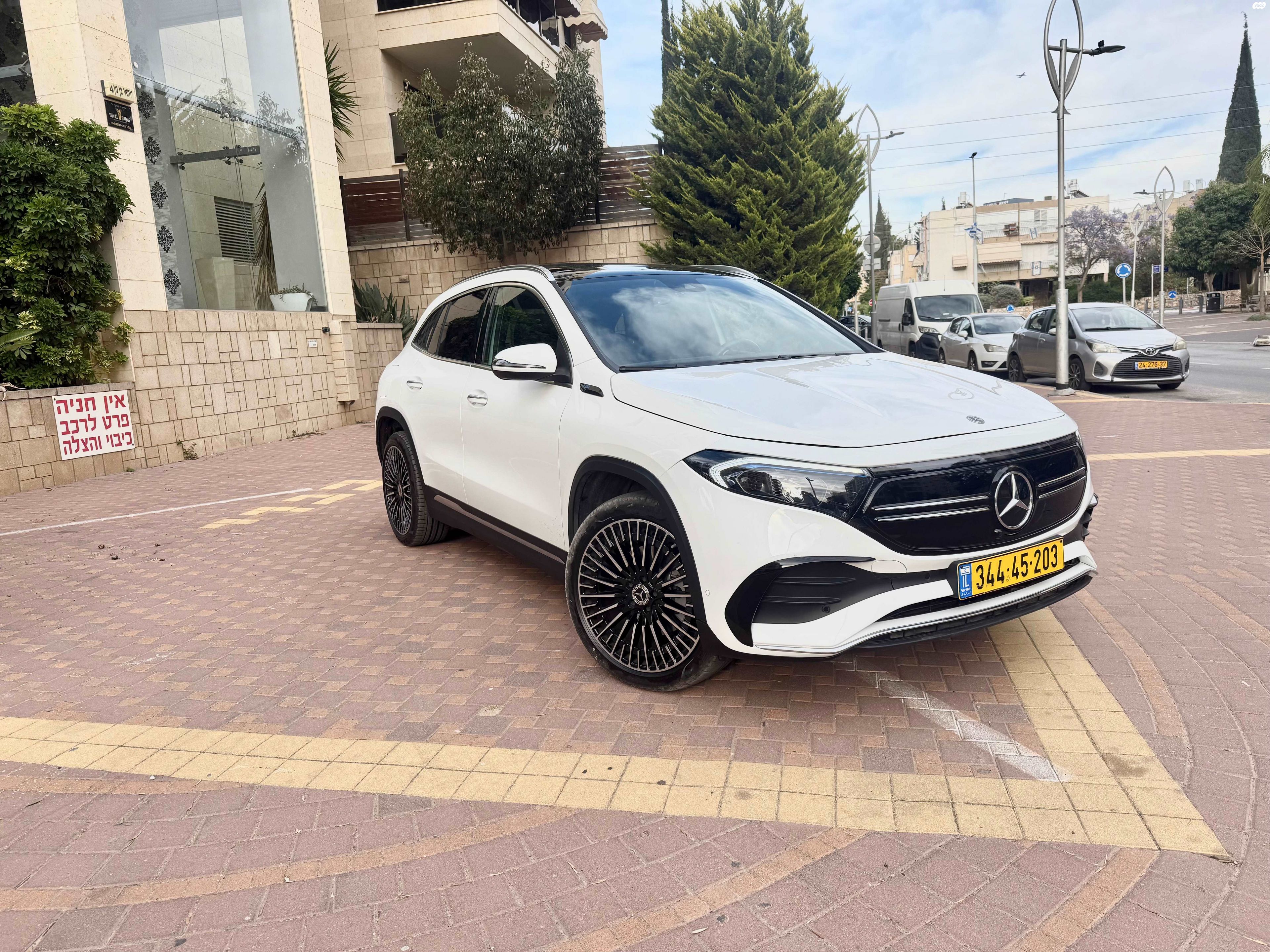 מודעת רכב מרצדס-בנץ EQA 1