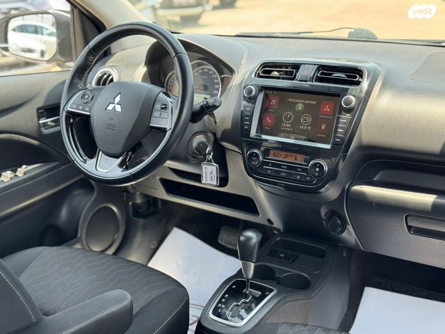 מיצובישי ספייס סטאר