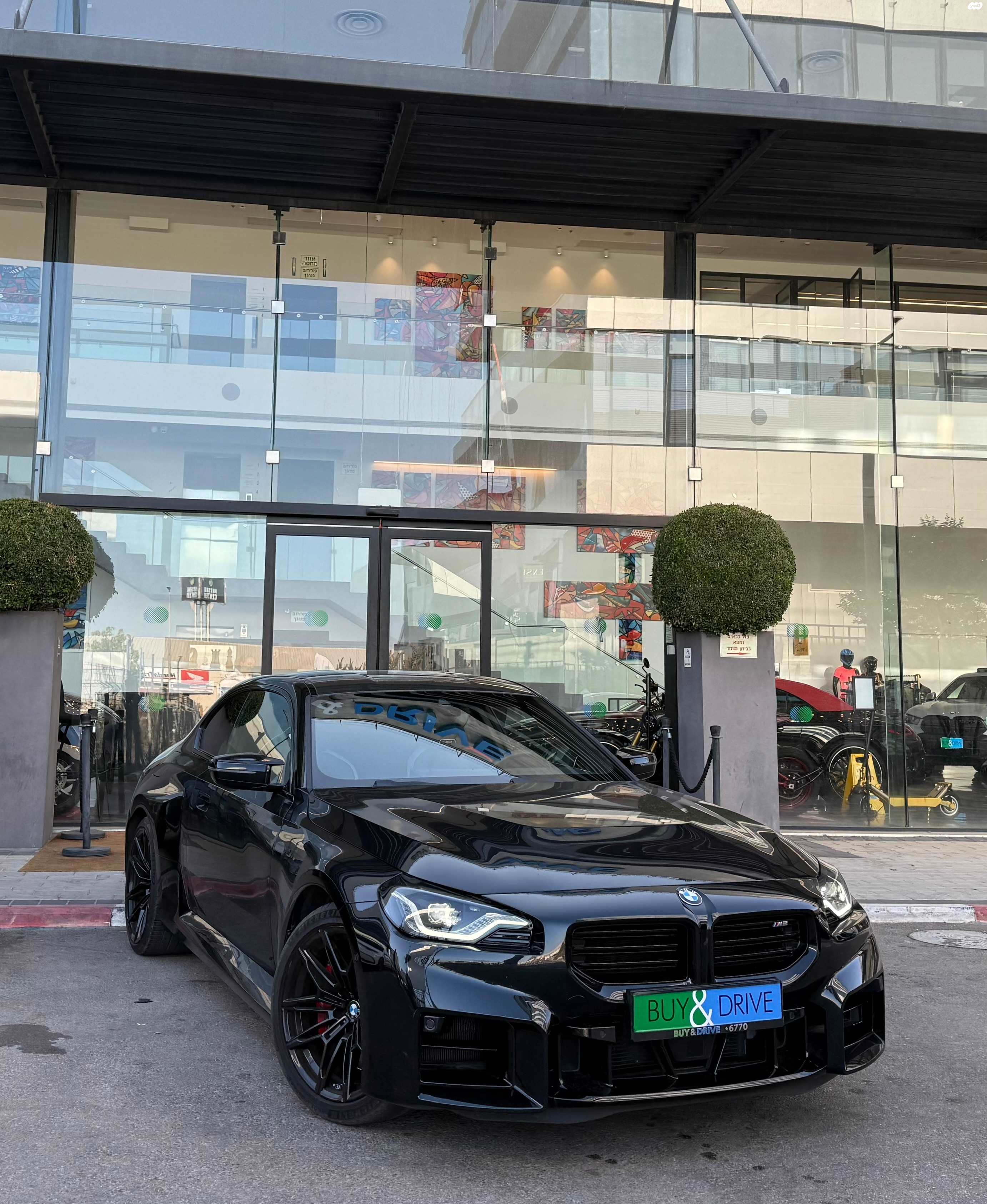 מודעת רכב ב מ וו M2  1