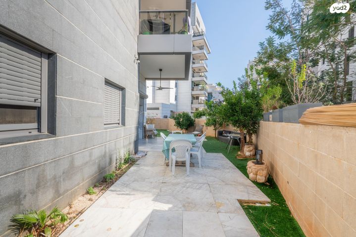 דירת גן, יהודה עמיחי 16, תכנית ל', למד, תל אביב יפו