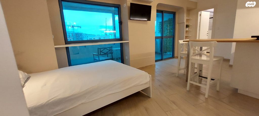 דירה, אגריפס 40, מחנה יהודה - לב העיר, ירושלים