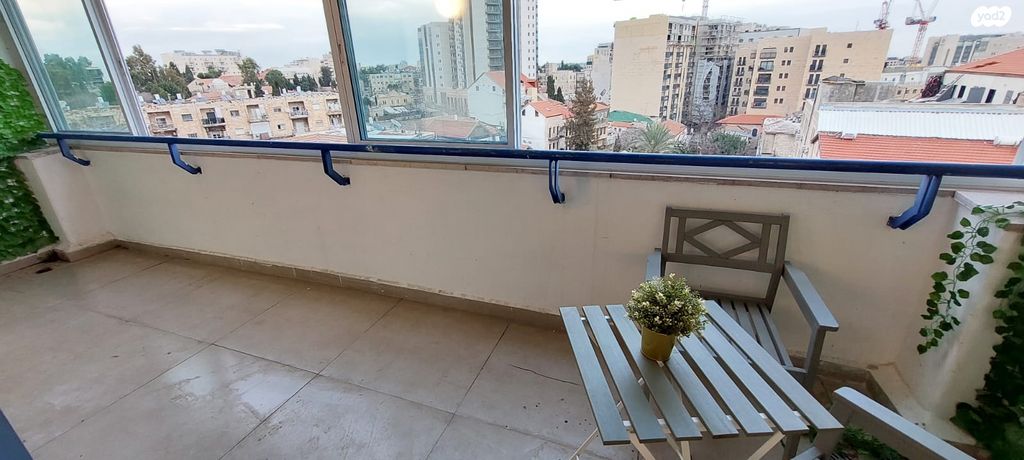 דירה, אגריפס 40, מחנה יהודה - לב העיר, ירושלים