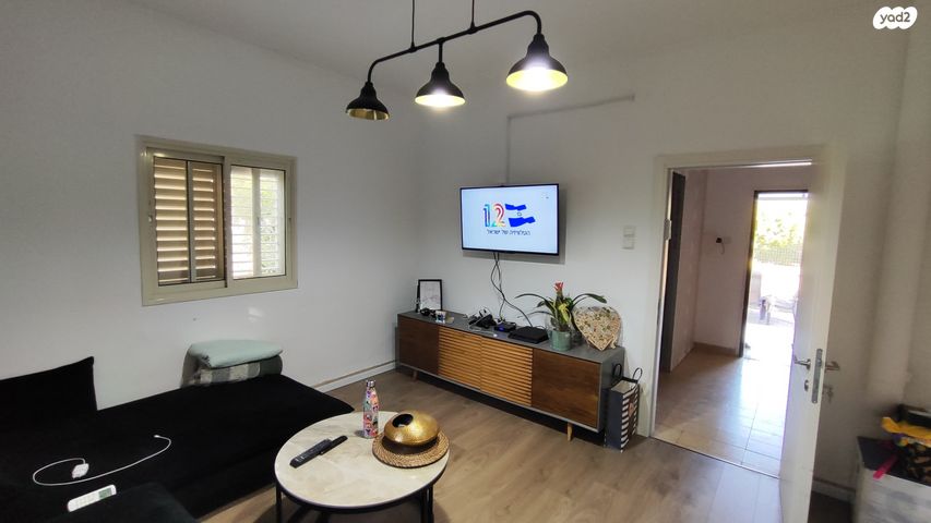 בית פרטי/ קוטג', בארותיים