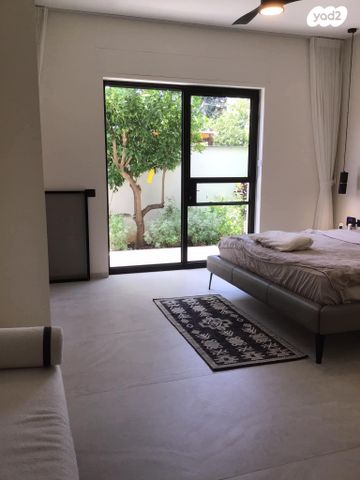 דו משפחתי, שבזי, שבזי, כפר סבא