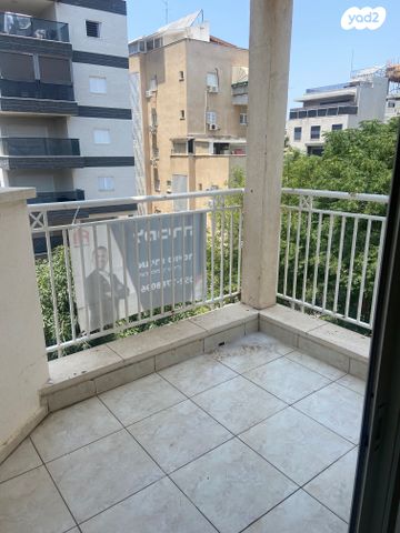 דירה, צבי הירש קלישר 47, מחנה יהודה, פתח תקווה