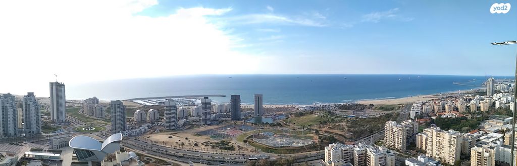 שדרות ירושלים 16