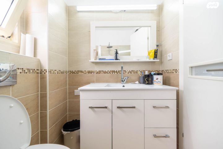 דירה, תרזה קוגלמן, נווה גן, פתח תקווה